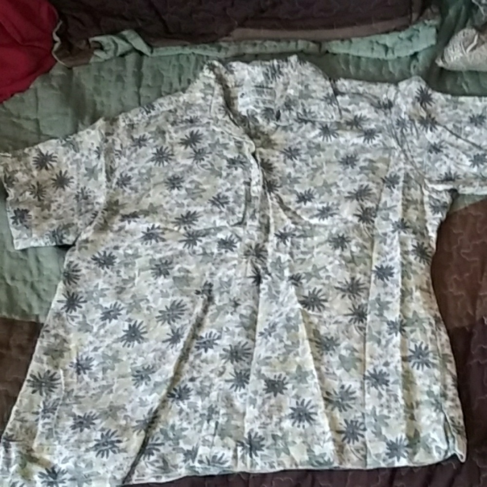 Columbia button down top